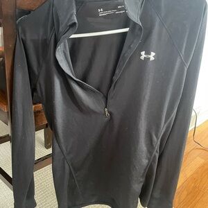 Under Armour Black HeatGear Pullover